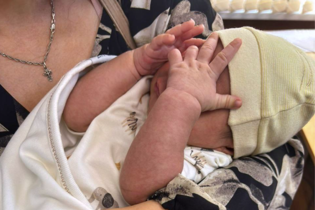 Август. Помощь беженцам Август. Помощь беженцам